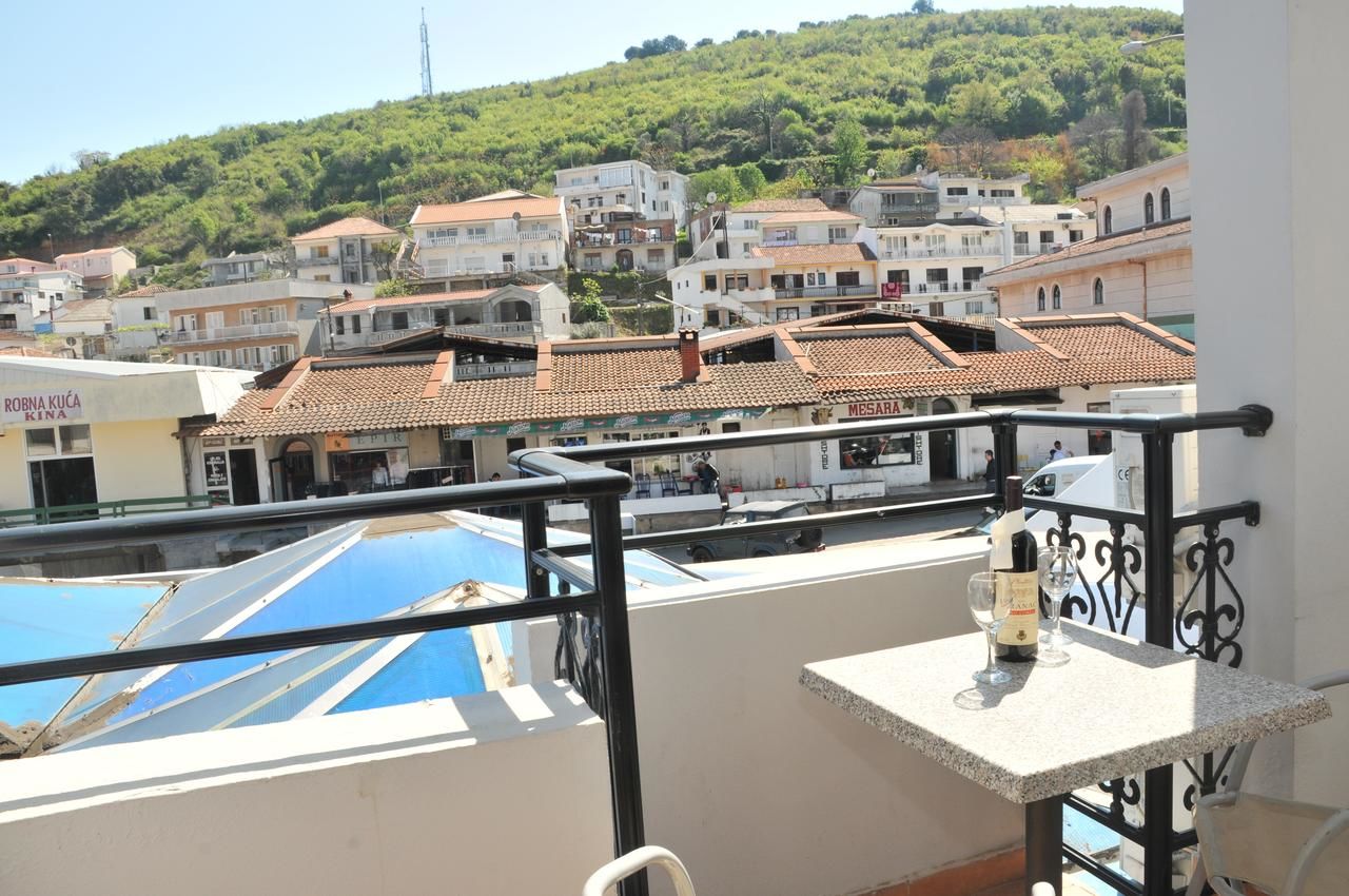 Отель Hotel Dajti Улцинь