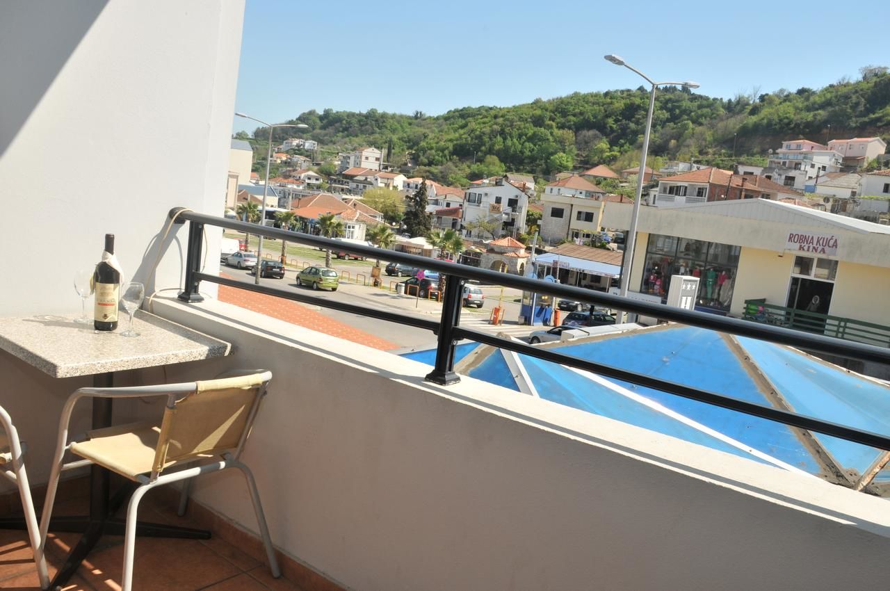 Отель Hotel Dajti Улцинь