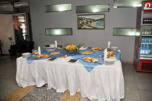 Отель Hotel Dajti Улцинь-22